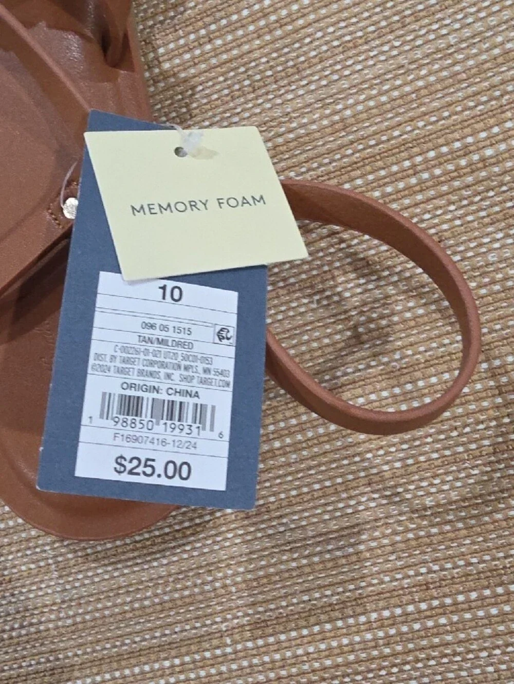 Universal Thread Tan Strappy Memory Foam Sandals